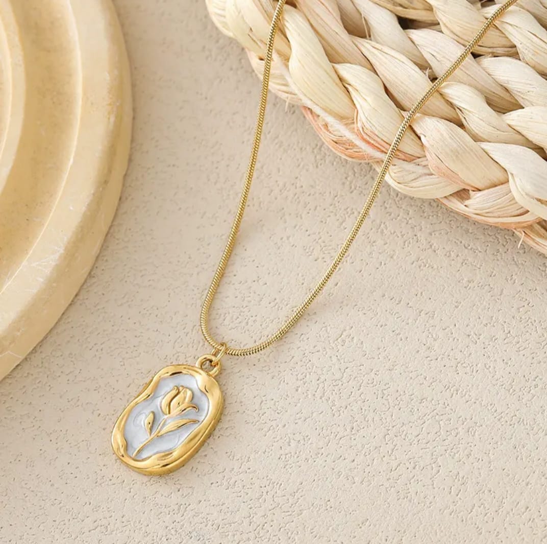 Vintage Tulip Flower  Pendant