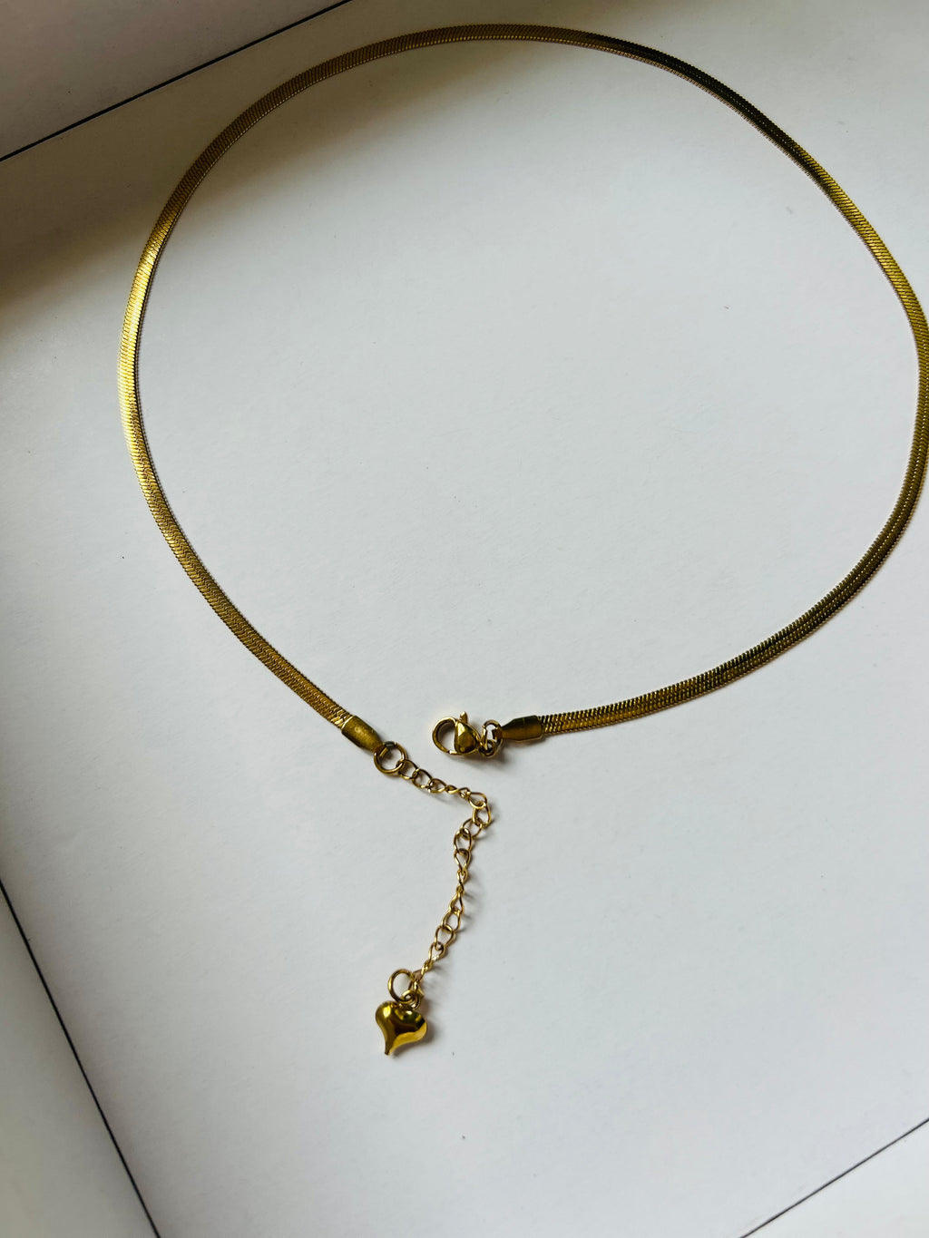 Elegant Gold Herringbone Chain Necklace