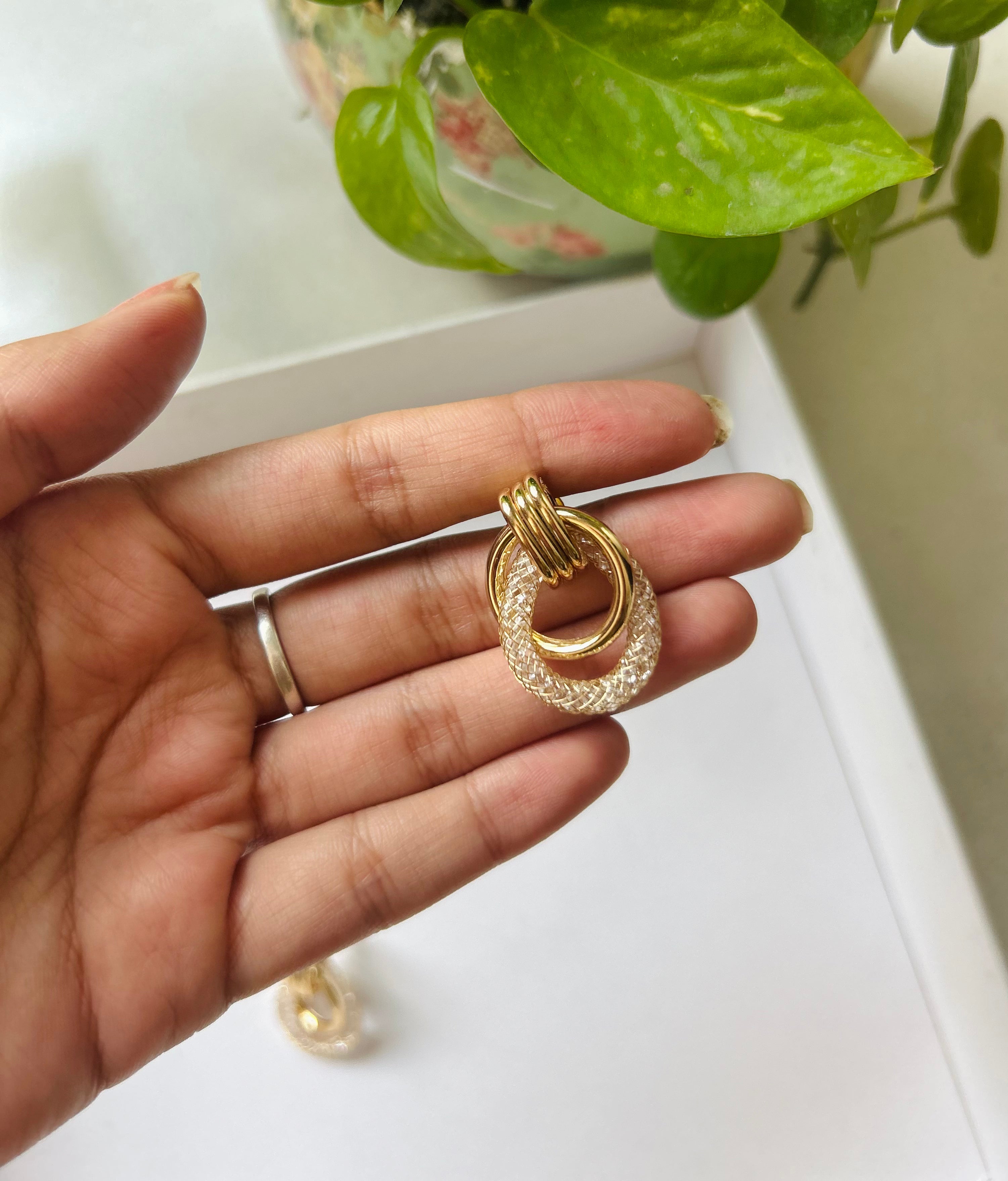 Sparkling Gold Textured Stone Drop Earrings